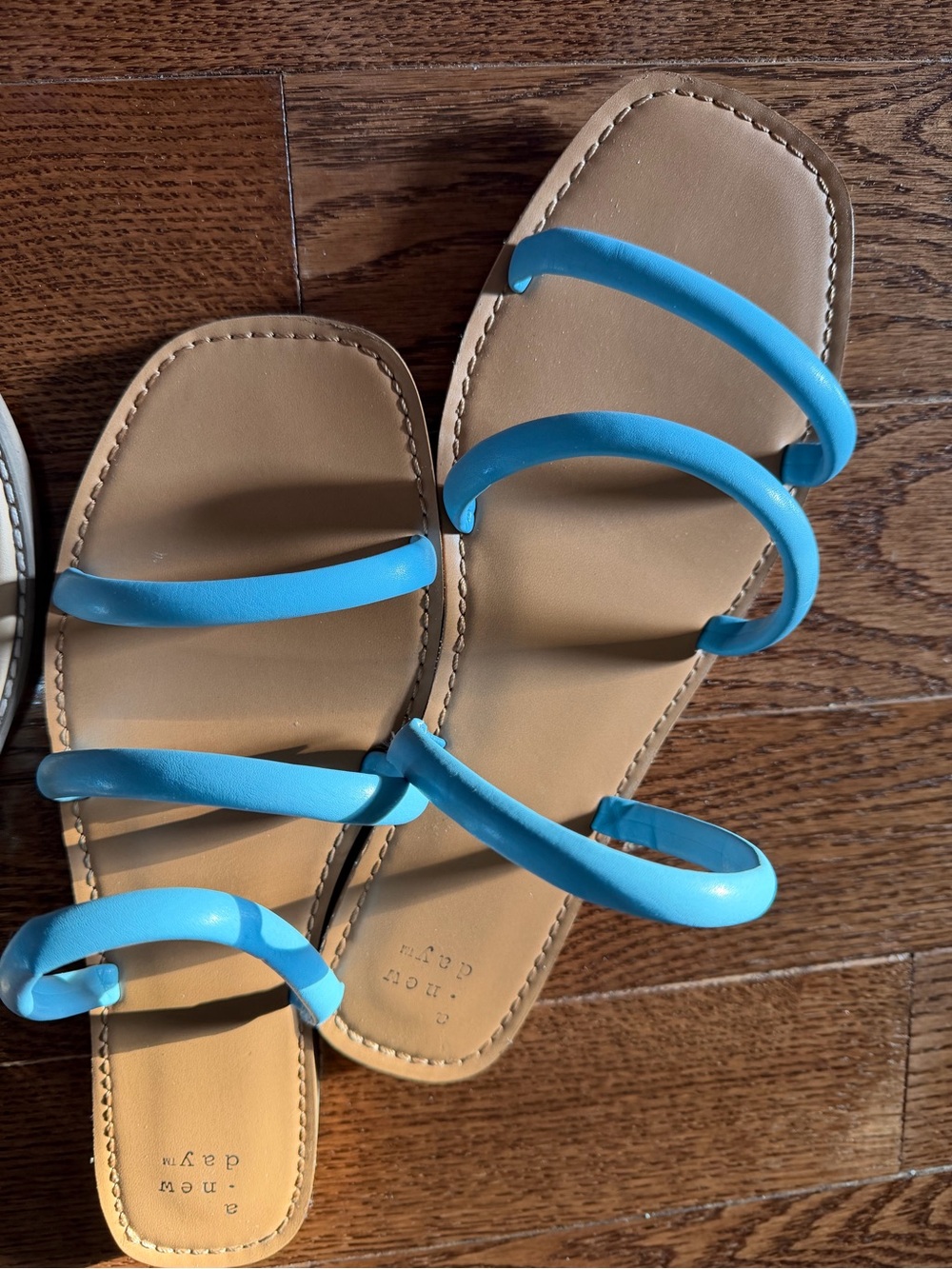 Target Sandals - Picture 2 of 5